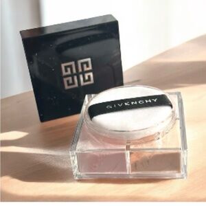 Givenchy prism original formula Loose Powder in 3 voile rose 🌹